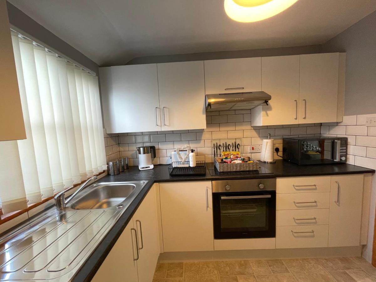 Westend Holiday Let 3 Brecon Buitenkant foto