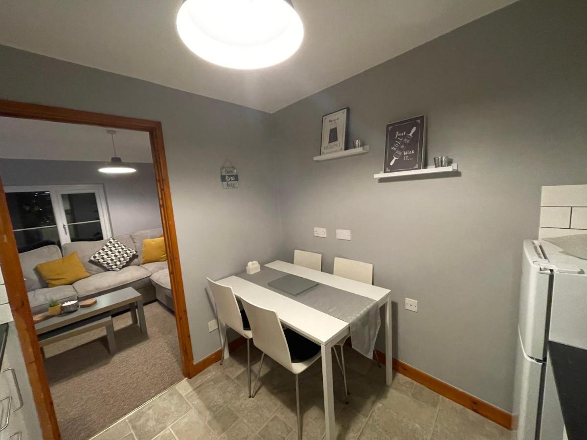 Westend Holiday Let 3 Brecon Buitenkant foto